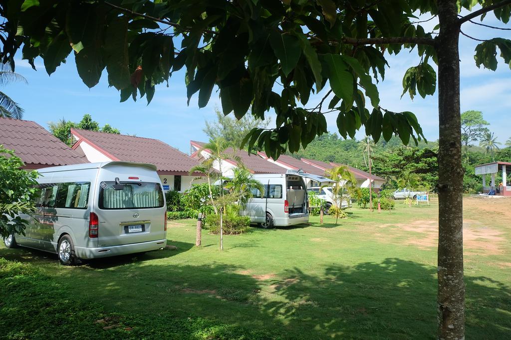 Lomtalay Resort Trat Laem Ngop Exterior photo